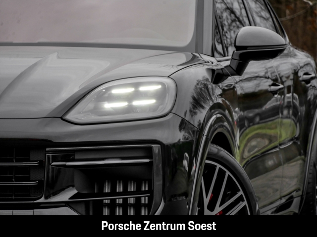 Porsche Cayenne GTS Coupe/22-Zoll/PDCC/Burmester