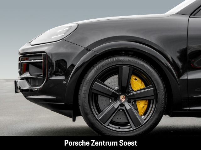 Porsche Cayenne GTS Coupe/22-Zoll/PCCB/Burmester