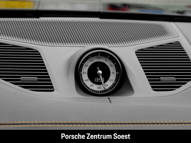 Porsche Cayenne GTS Coupe/22-Zoll/PCCB/Burmester