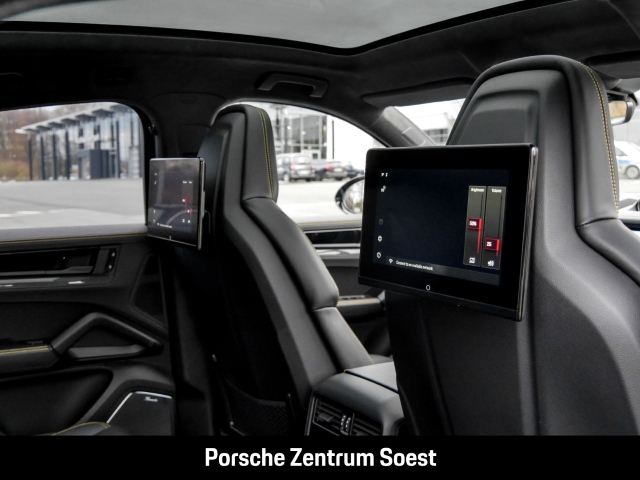 Porsche Cayenne GTS Coupe/22-Zoll/PCCB/Burmester