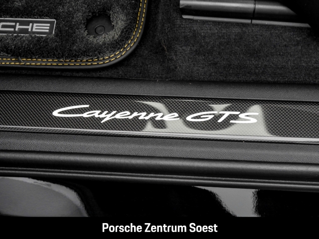 Porsche Cayenne GTS Coupe/22-Zoll/PCCB/Burmester