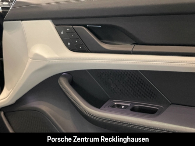 Porsche Taycan 4 Cross Turismo Surround-View Head-Up LED