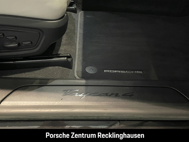 Porsche Taycan 4 Cross Turismo Surround-View Head-Up LED