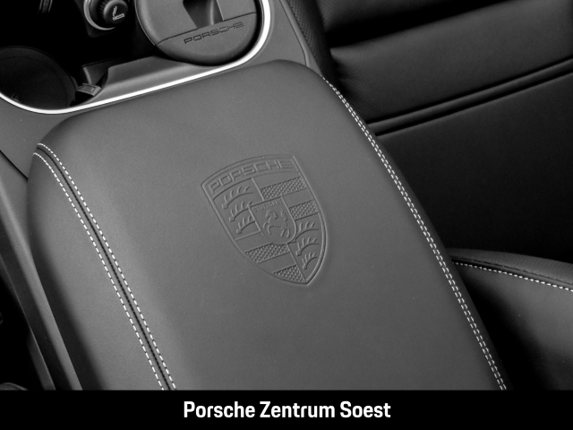 Porsche Cayenne GTS Coupe/Hinterachslenkung/Burmester