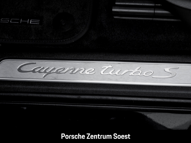 Porsche Cayenne Turbo S E-Hybrid Coupe/LED-Matrix/BOSE
