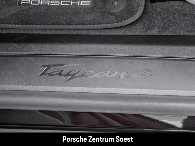 Porsche Taycan 4 Cross Turismo/Panoramadach/SurroundView