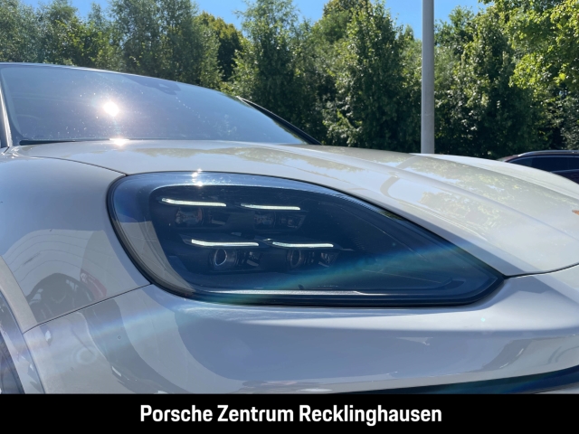 Porsche Cayenne E-Hybrid Coupe LED-Matrix Panoramadach