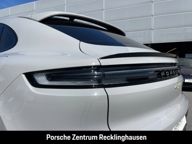 Porsche Cayenne E-Hybrid Coupe LED-Matrix Panoramadach