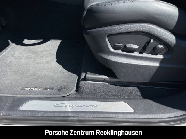Porsche Cayenne E-Hybrid Coupe LED-Matrix Panoramadach