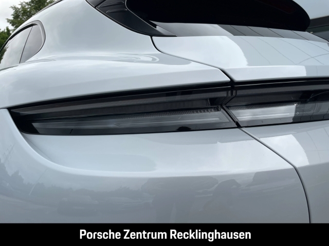 Porsche Taycan 4 Cross Turismo Soft-Close LEDMatrix BOSE