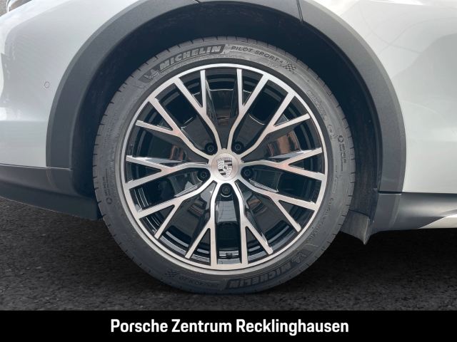 Porsche Taycan 4 Cross Turismo Surround-View LED-Matrix