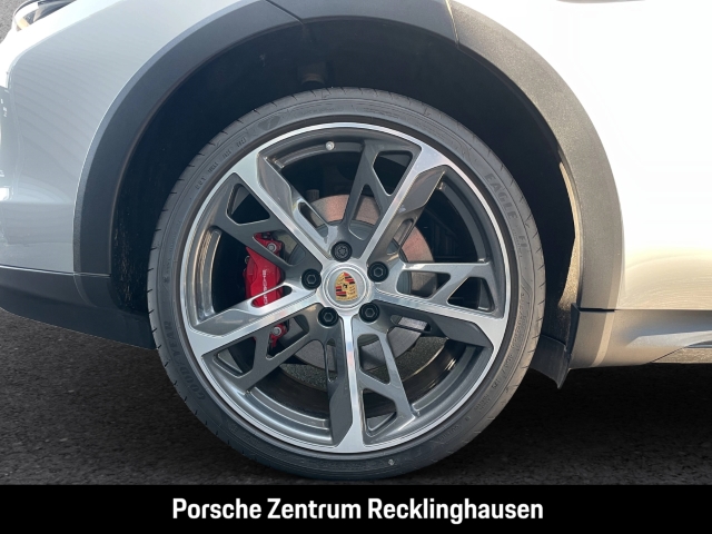 Porsche Taycan 4S Cross Turismo Head-Up Sitzbelüftung
