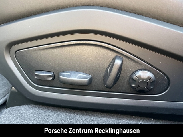 Porsche Taycan 4S Cross Turismo Head-Up Sitzbelüftung