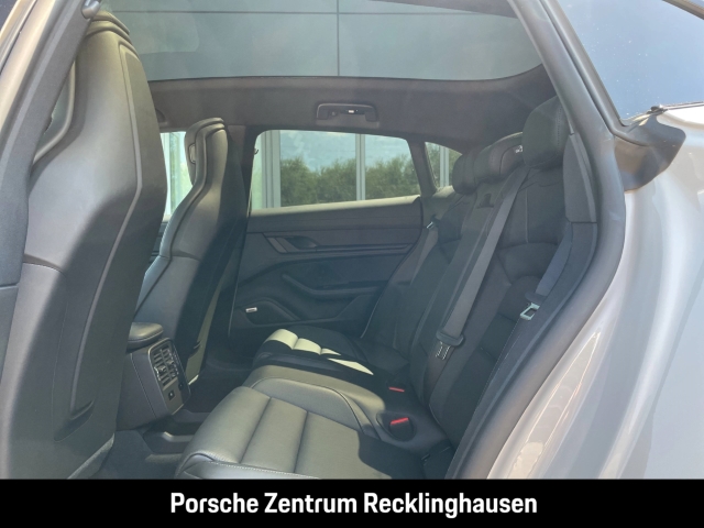Porsche Taycan 4S Cross Turismo Head-Up Sitzbelüftung