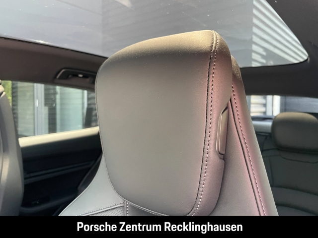 Porsche Taycan 4S Cross Turismo Head-Up Sitzbelüftung