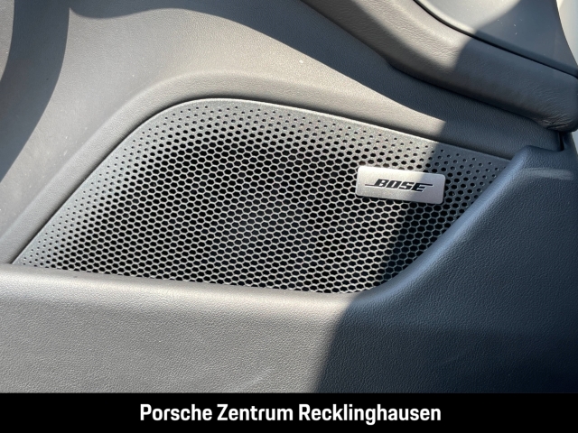 Porsche Taycan 4S Cross Turismo Head-Up Sitzbelüftung