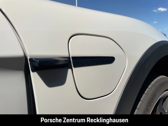 Porsche Taycan 4S Cross Turismo Head-Up Sitzbelüftung