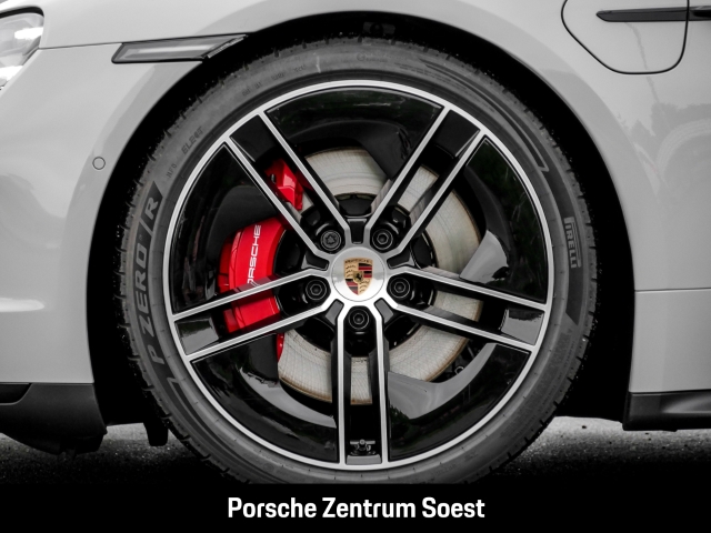 Porsche Taycan GTS Sport Turismo/Panoramadach/BOSE