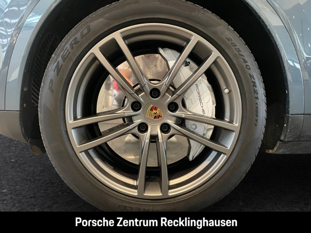 Porsche Cayenne S Burmester HA-Lenkung InnoDrive  LED