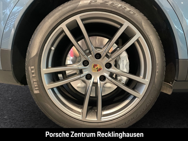 Porsche Cayenne S Burmester HA-Lenkung InnoDrive  LED