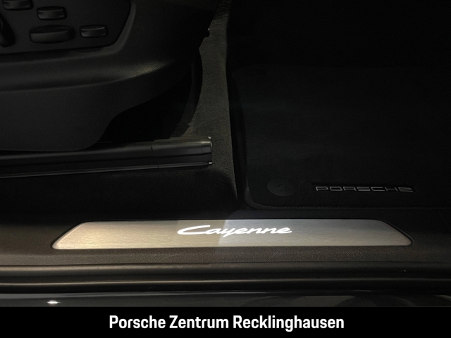 Porsche Cayenne E-Hybrid Coupe Rückfahrkamera Panorama