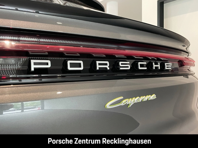 Porsche Cayenne E-Hybrid Coupe Rückfahrkamera Panorama