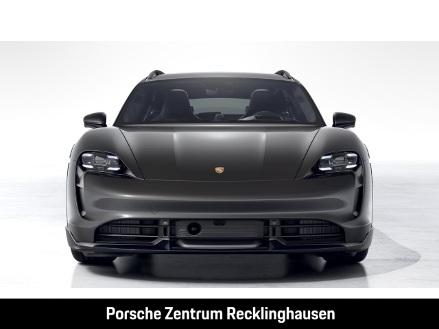 Porsche Taycan Turbo S Cross Turismo Burmester InnoDrive