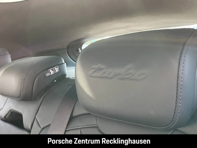 Porsche Taycan Turbo Cross Turismo HA-Lenkung LED-Matrix