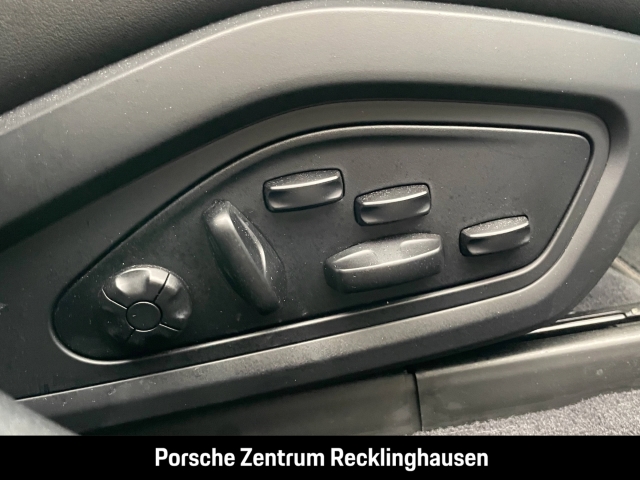 Porsche Taycan Turbo S Burmester Surround View LED-Matrix