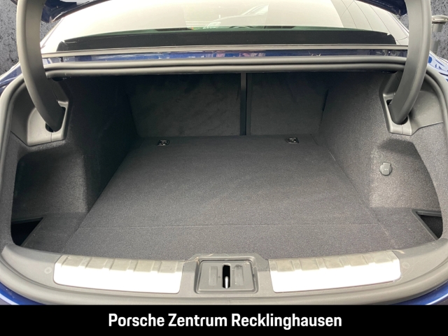 Porsche Taycan Turbo S Burmester Surround View LED-Matrix