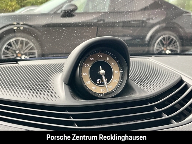Porsche Taycan Turbo S Burmester Surround View LED-Matrix