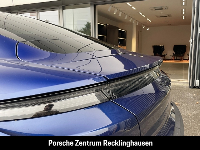 Porsche Taycan Turbo S Burmester Surround View LED-Matrix