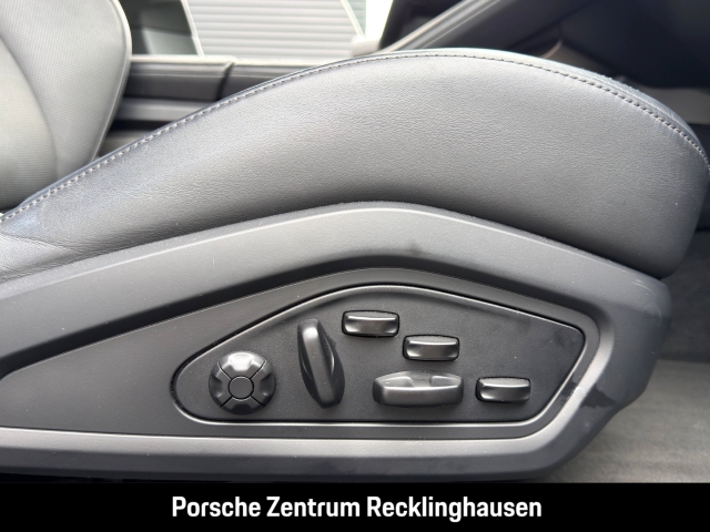Porsche Taycan Turbo S InnoDrive PDCC Sitzbelüftung BOSE