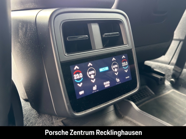 Porsche Taycan Turbo S InnoDrive PDCC Sitzbelüftung BOSE