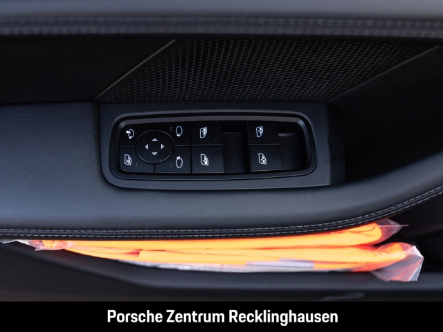 Porsche Taycan 4S Cross Turismo InnoDrive Head-Up BOSE
