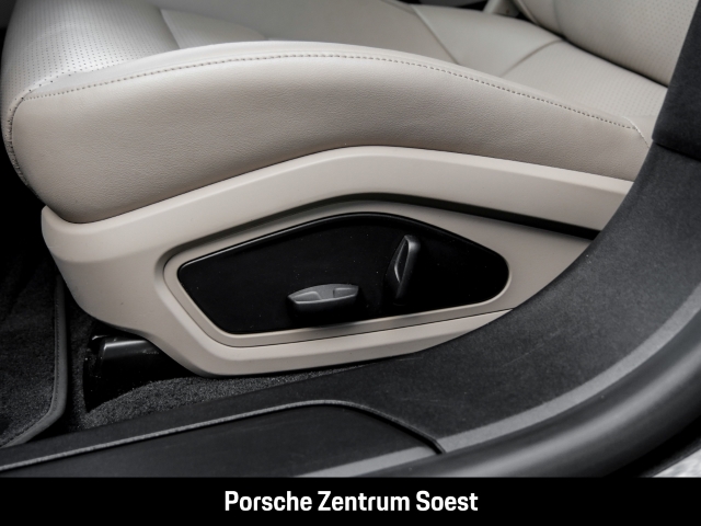 Porsche Taycan Sport Turismo/20 -Zoll/PASM/Head-up