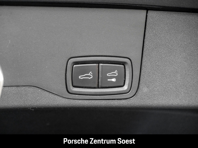 Porsche Taycan Sport Turismo/20 -Zoll/PASM/Head-up
