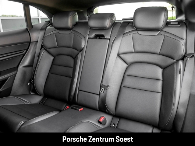 Porsche Taycan Sport Turismo/PASM/Panoramadach/BOSE