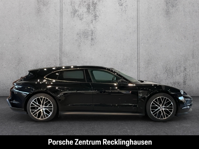 Porsche Taycan Sport Turismo InnoDrive Surround-View