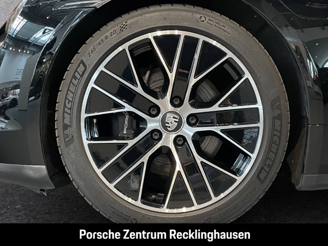 Porsche Taycan Sport Turismo InnoDrive Surround-View