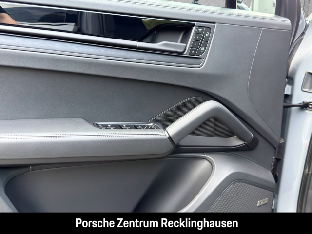 Porsche Cayenne Coupe E-Hybrid InnoDrive Head-Up LED
