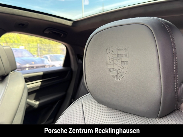 Porsche Cayenne Coupe E-Hybrid InnoDrive Head-Up LED