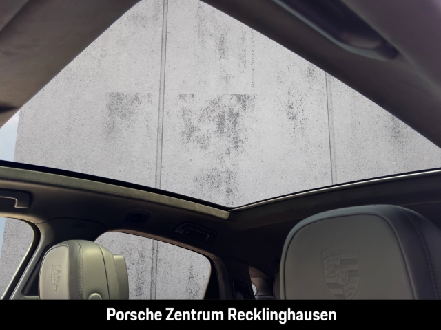 Porsche Cayenne Coupe E-Hybrid InnoDrive Head-Up LED
