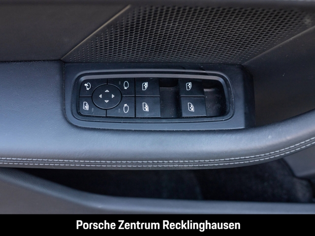 Porsche Taycan 4S Sport Turismo BOSE Abstandstempomat