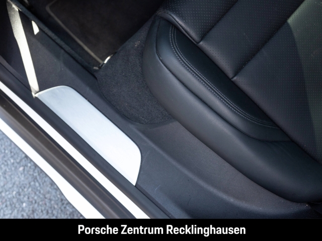 Porsche Taycan 4S Sport Turismo BOSE Abstandstempomat