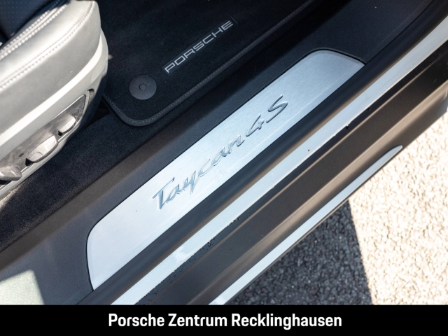 Porsche Taycan 4S Sport Turismo BOSE Abstandstempomat