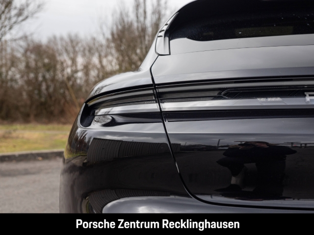 Porsche Taycan Sport Turismo