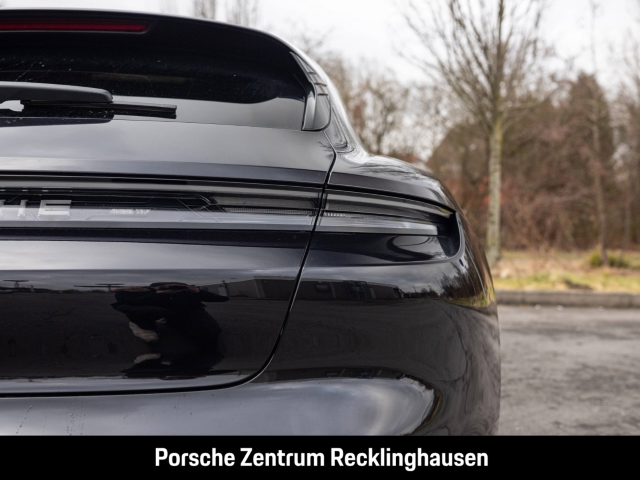Porsche Taycan Sport Turismo