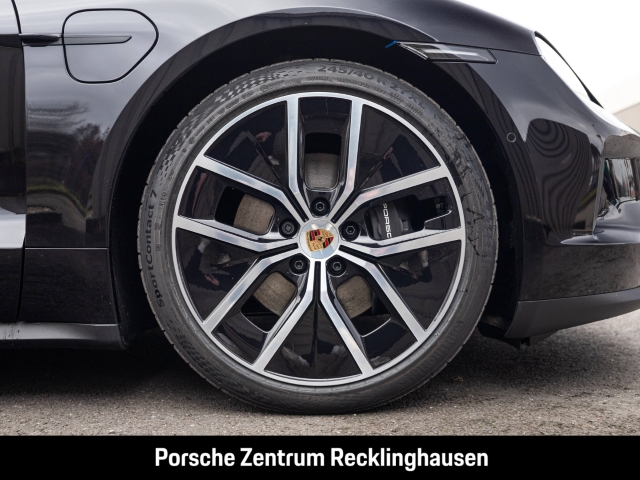 Porsche Taycan Sport Turismo