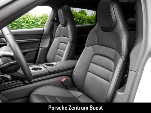 Porsche Taycan Sport Turismo/Performancebatterie/BOSE